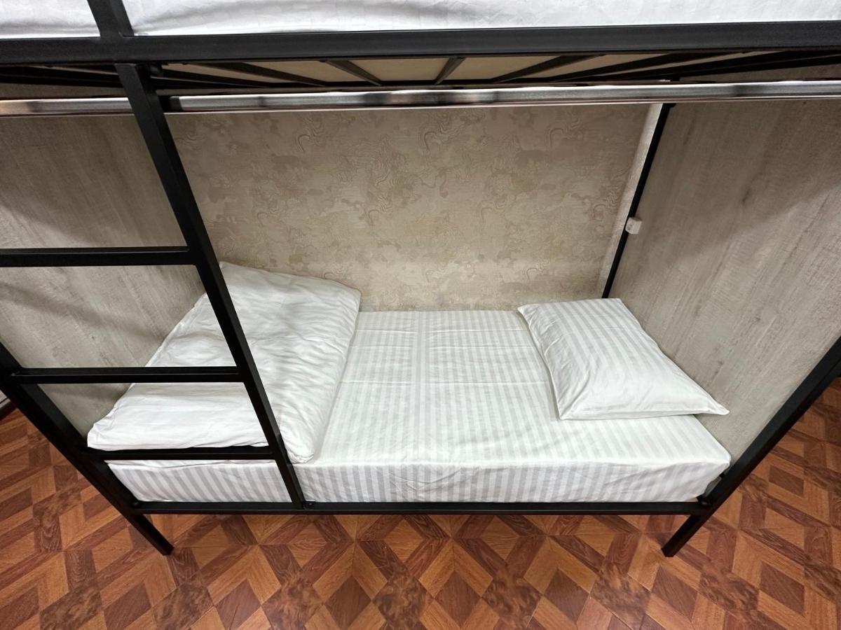 Palm Hostel Tashkent Ngoại thất bức ảnh