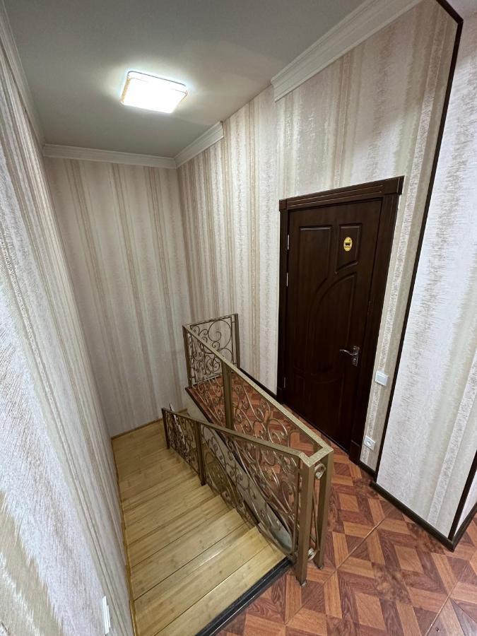 Palm Hostel Tashkent Ngoại thất bức ảnh